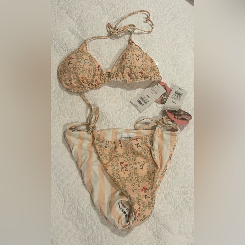 & Other Stories Pink Floral String Bikini Set (Reversible Pink/White stripe)